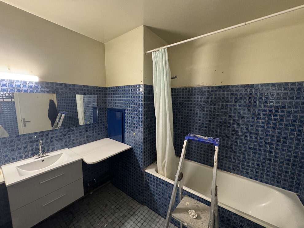 Rénovation de deux salles de bain et du salon / cuisine