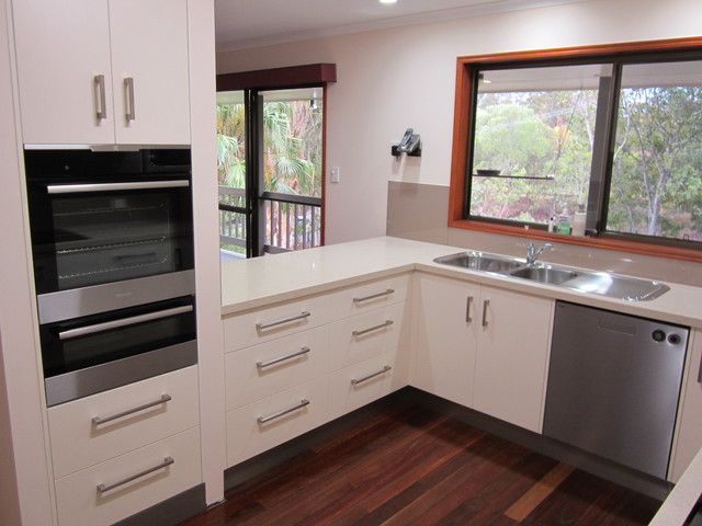 Cashmere Kitchen contemporaneo-cocina