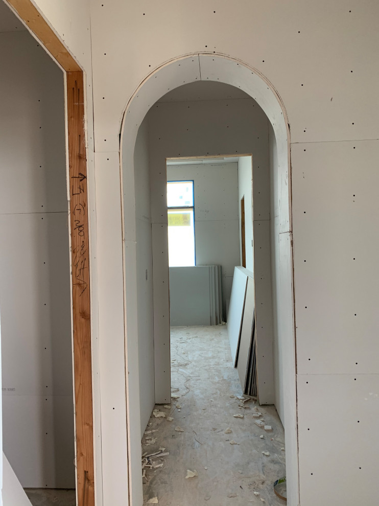 Inspiration for a transitional home design remodel in Austin