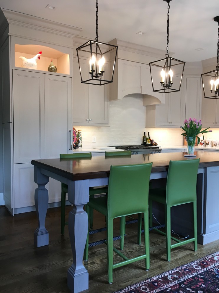 Example of a transitional kitchen design in DC Metro
