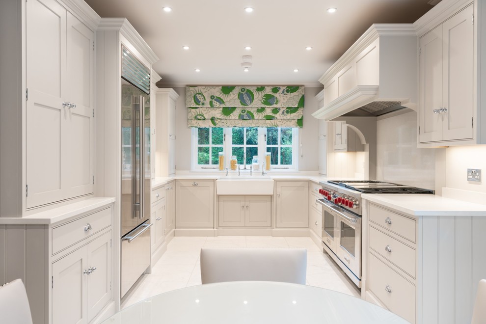 Handmade Classic Shaker Kitchen in Epping - Traditional - Kitchen - Essex - by Handmade Kitchen Co