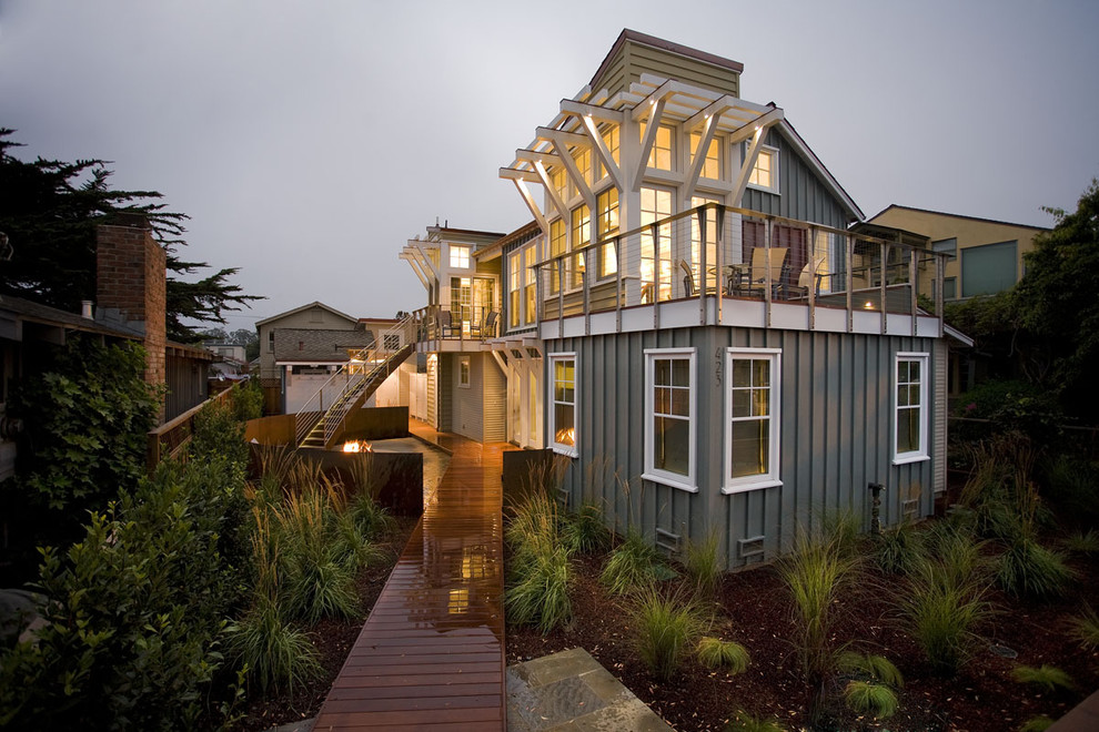 Inspiration for a beach style one-storey exterior in San Francisco with wood siding.