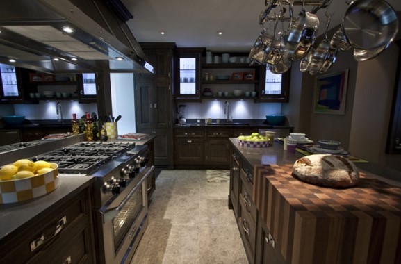 Inspiration for a timeless kitchen remodel in New York