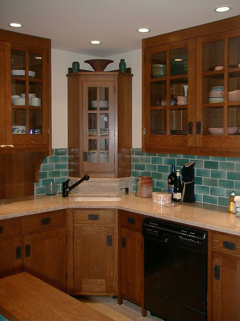 Stickley Style Kitchen Corner amerikansk-craftsman-koekken