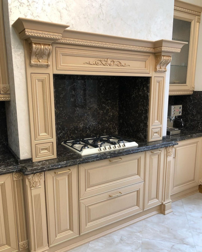 Кухня в классическом стиле Cопрано