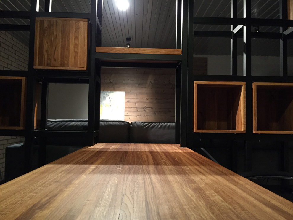 Стеллаж-ширма со столом