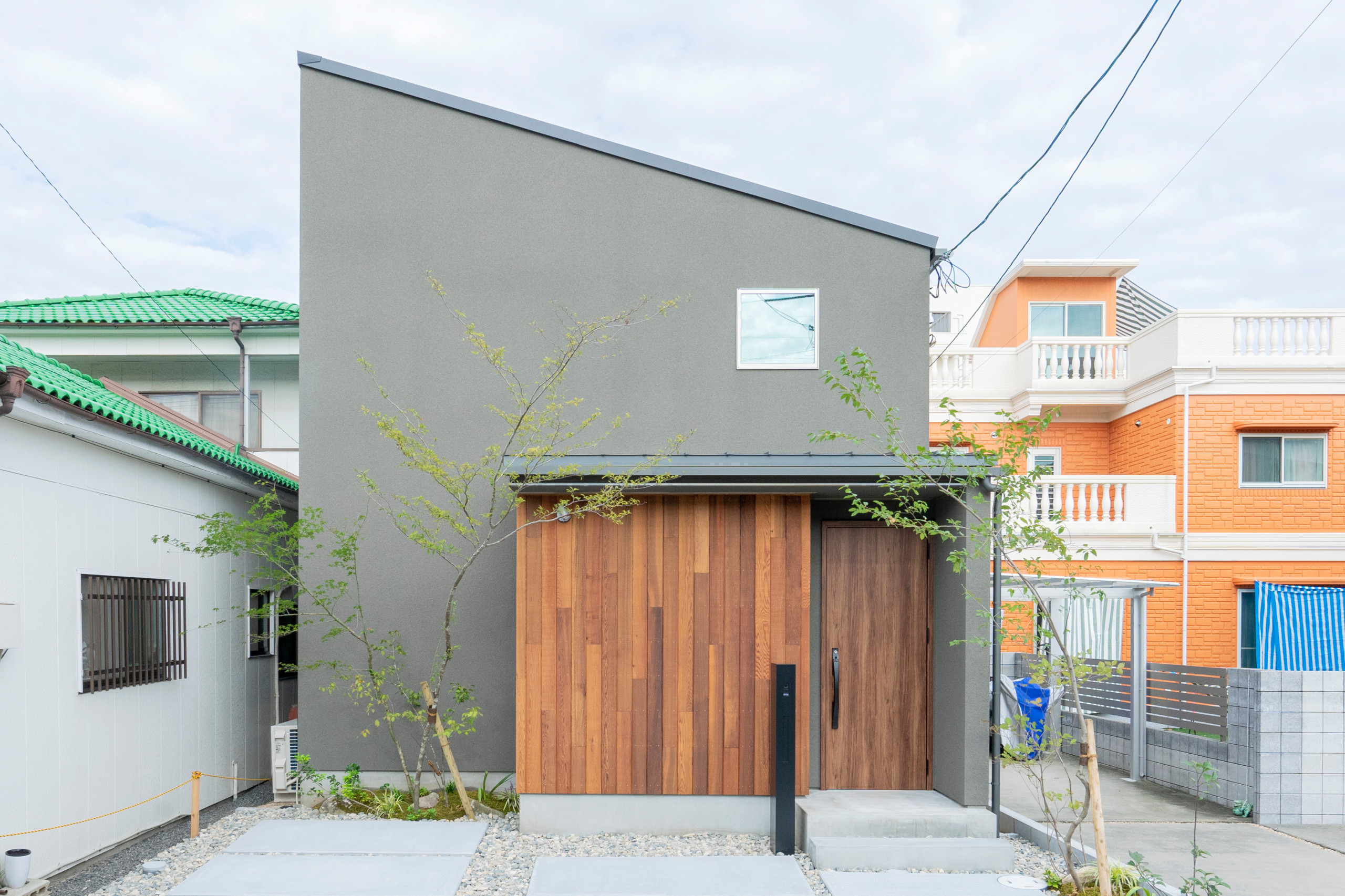 和モダンなおしゃれな家の外観の画像 75選 22年7月 Houzz ハウズ