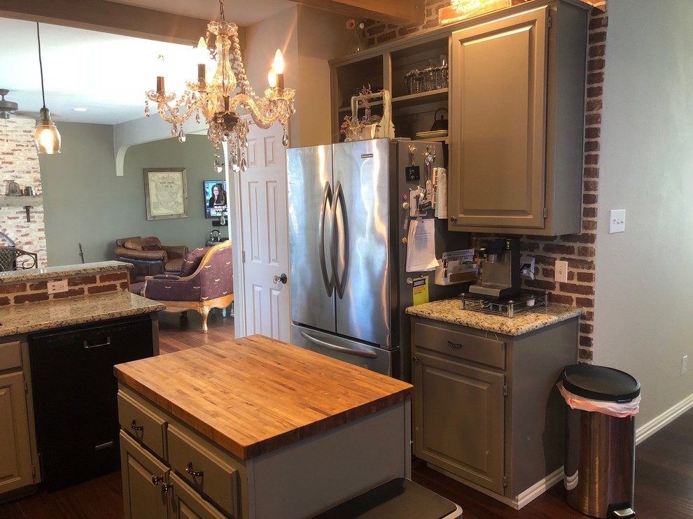 Home design - eclectic home design idea in Dallas