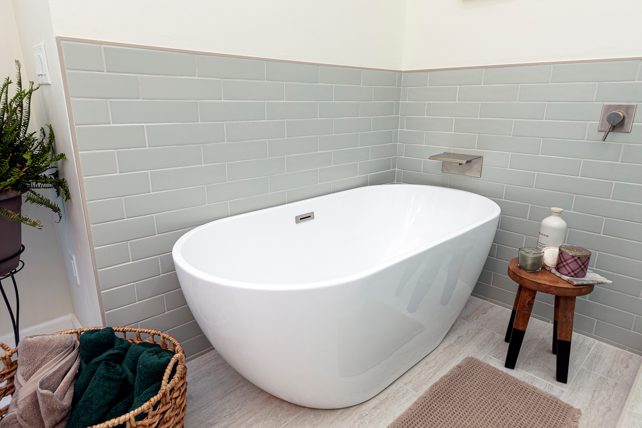 Primary Bath Soaker Tub