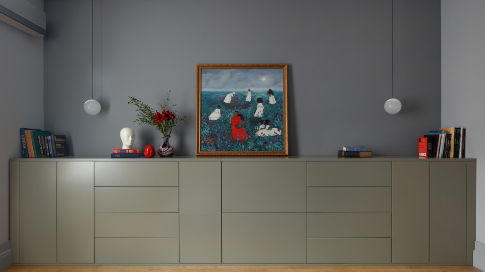 Тумба в спальне