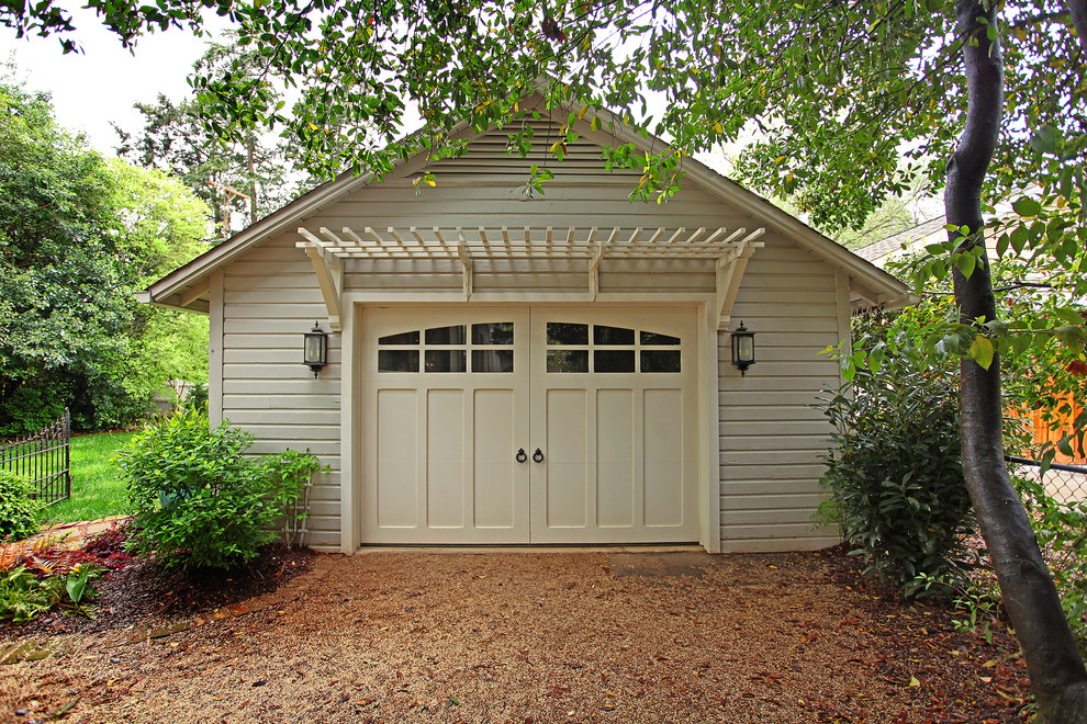 Design ideas for an arts and crafts detached garage in Charlotte.