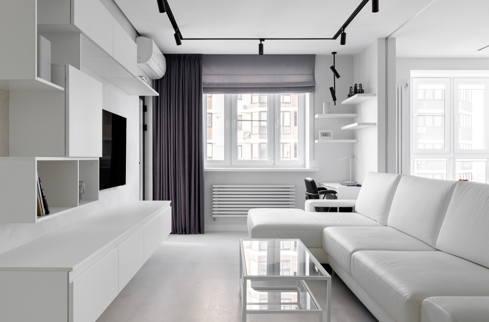 Реализация проекта трехкомнатной квартиры "ЖК на Высоте"