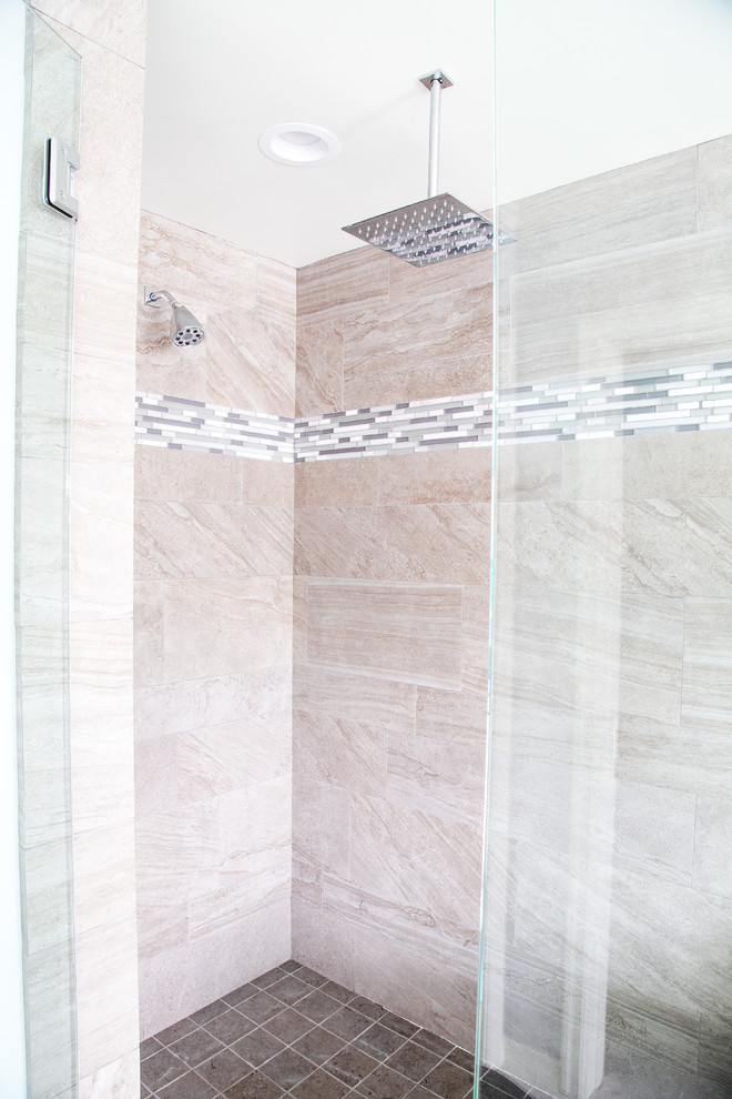 Example of a transitional bathroom design in Orange County