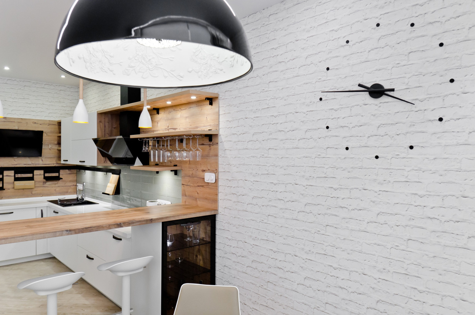 Лофт - светлый, комфортный.