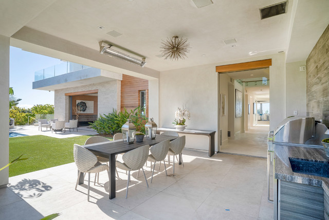 Modern Manhattan Beach modern-patio