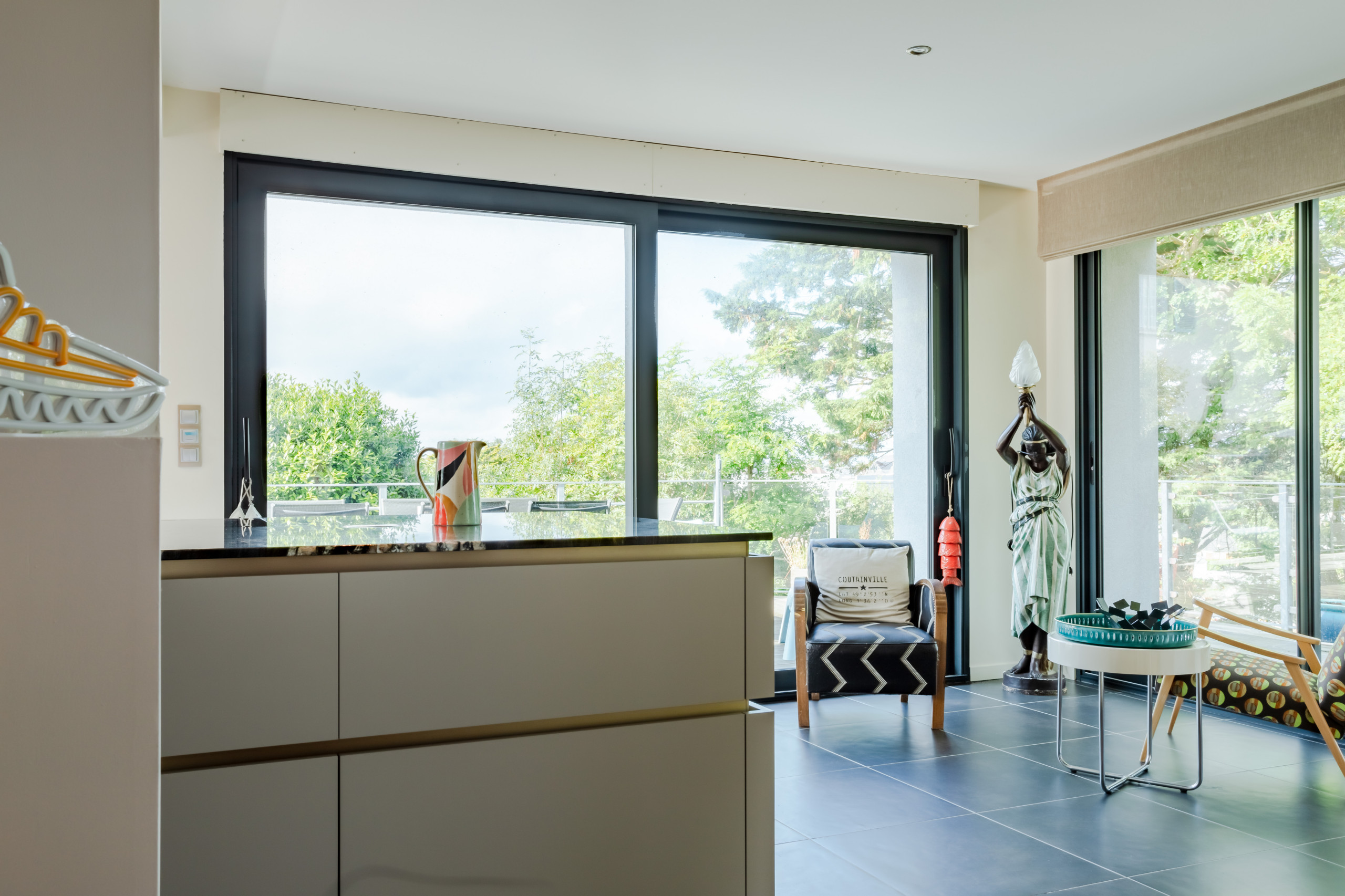 Aménagement de cuisine avec îlot central : optimisation d’un espace ouvert