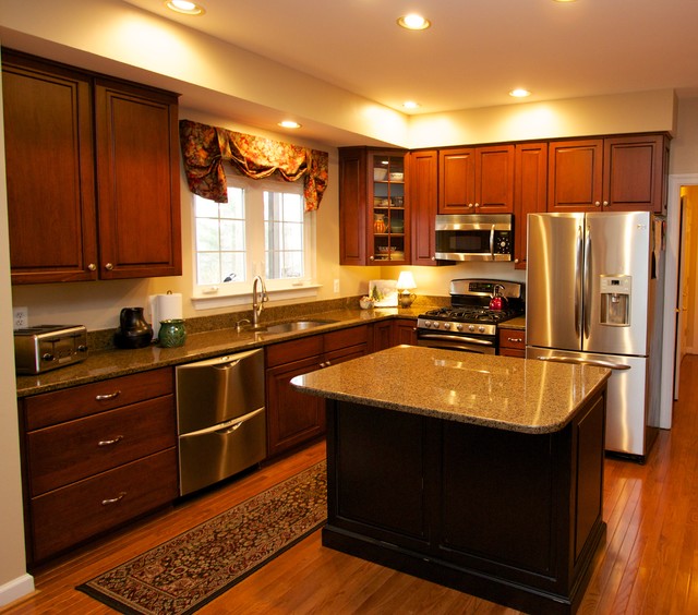 Transitional Cherry Kitchen with Contrasting Island in Ijamsville, MD ...
