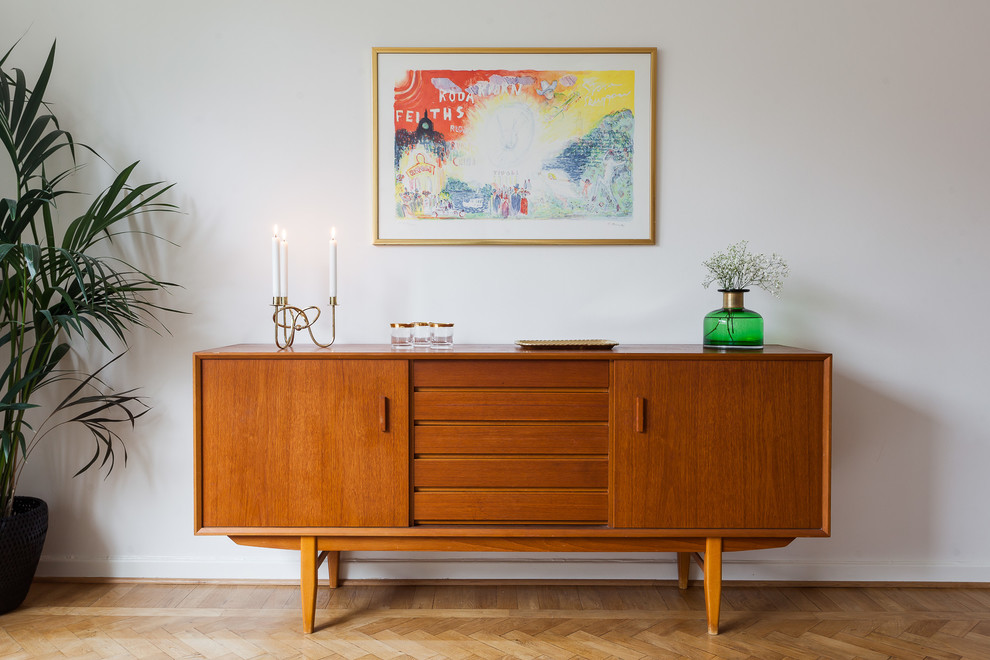 Design ideas for a midcentury living room in Stockholm.