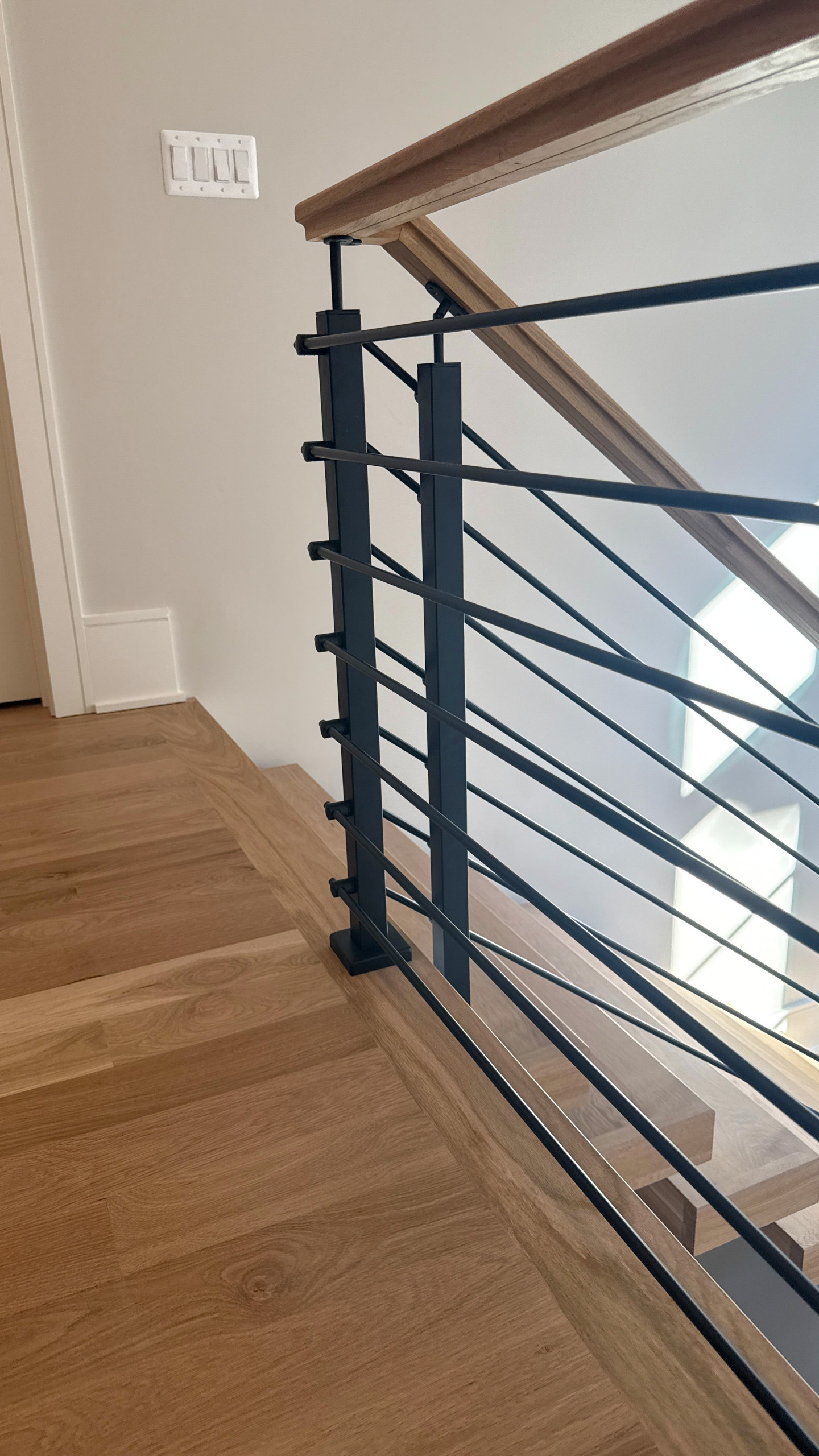 Project #147 | Modern Staircase with Seattle Style Stringer