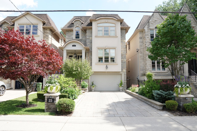 Cameron 2 exterior