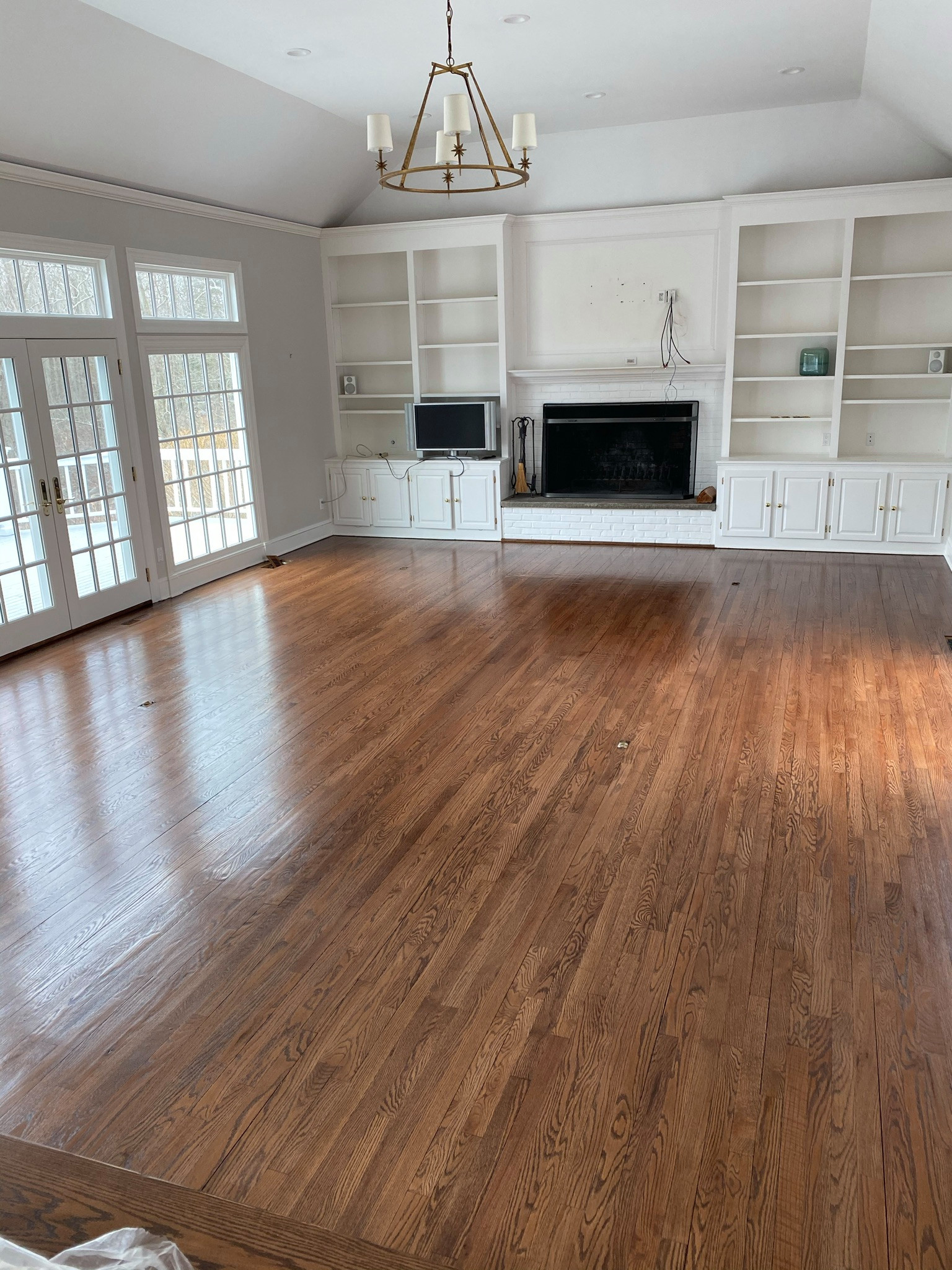 Wood Flooring Installation & Refinishing