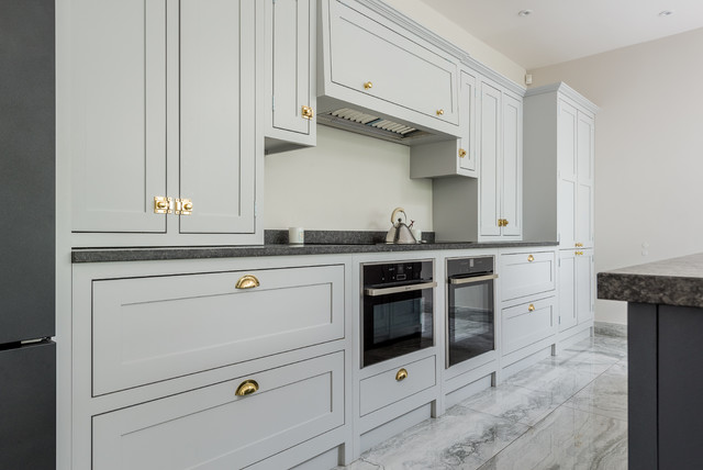 Ealing 2 traditional-kitchen