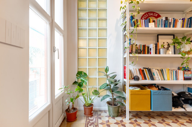 Cementine e resinasa eclectic-family-room