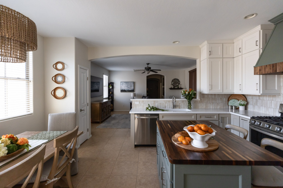 WARM WONDERFUL & WELCOMING