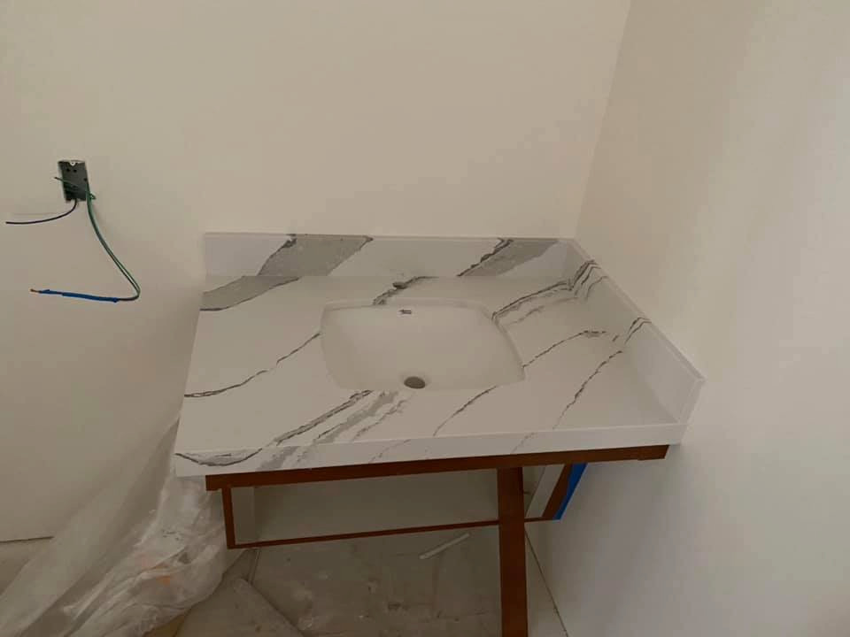 California Granite & Natural Stone