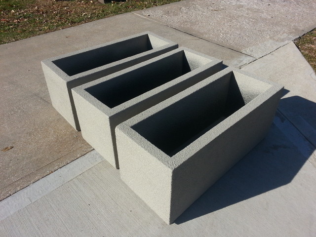 Modern Outdoor Kansas City Lightweight Troughs modern-outdoor-pots-and-planters