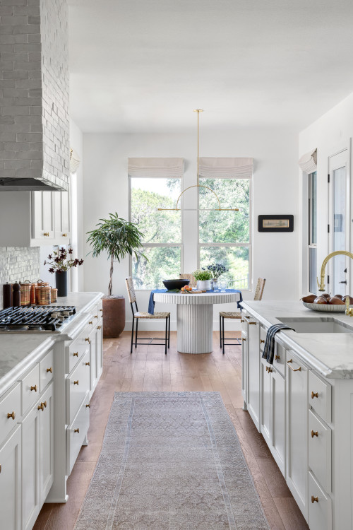 Beautiful Kitchen Design Ideas; A kitchen is one of the most important and used spaces in any home. Here are some NEW stunning kitchen designs to spark inspiration