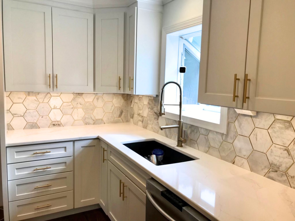 Kitchen - kitchen idea with shaker cabinets and an island
