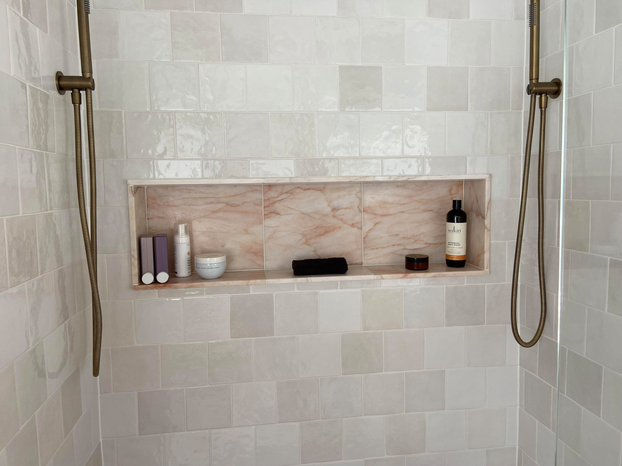 REBUILD OF A GRAND  BATHROOM