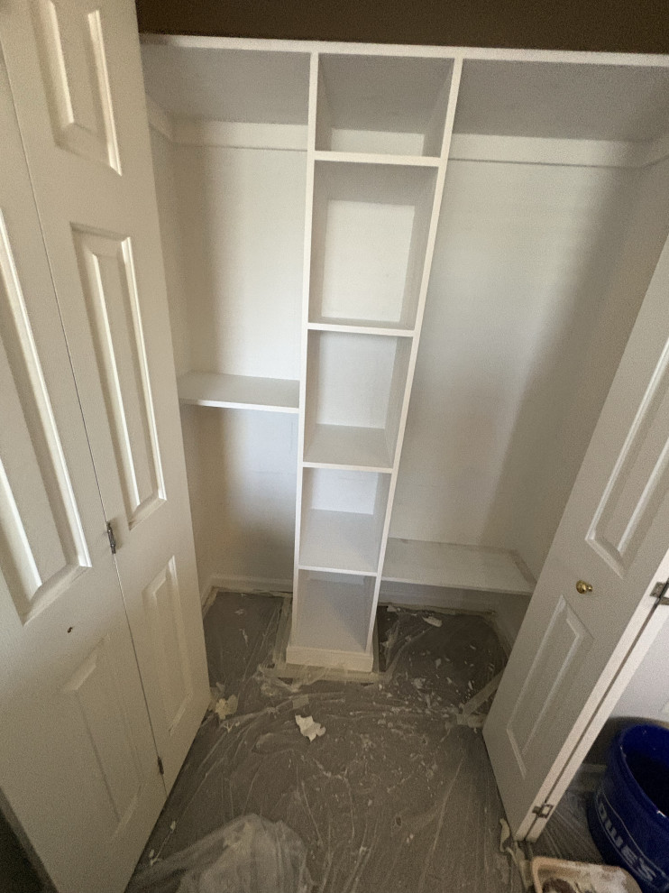 Custom Closet Organizer