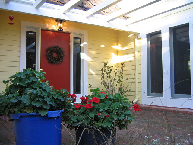 Feng Shui Paint Scheme Red Door Traditional Exterior