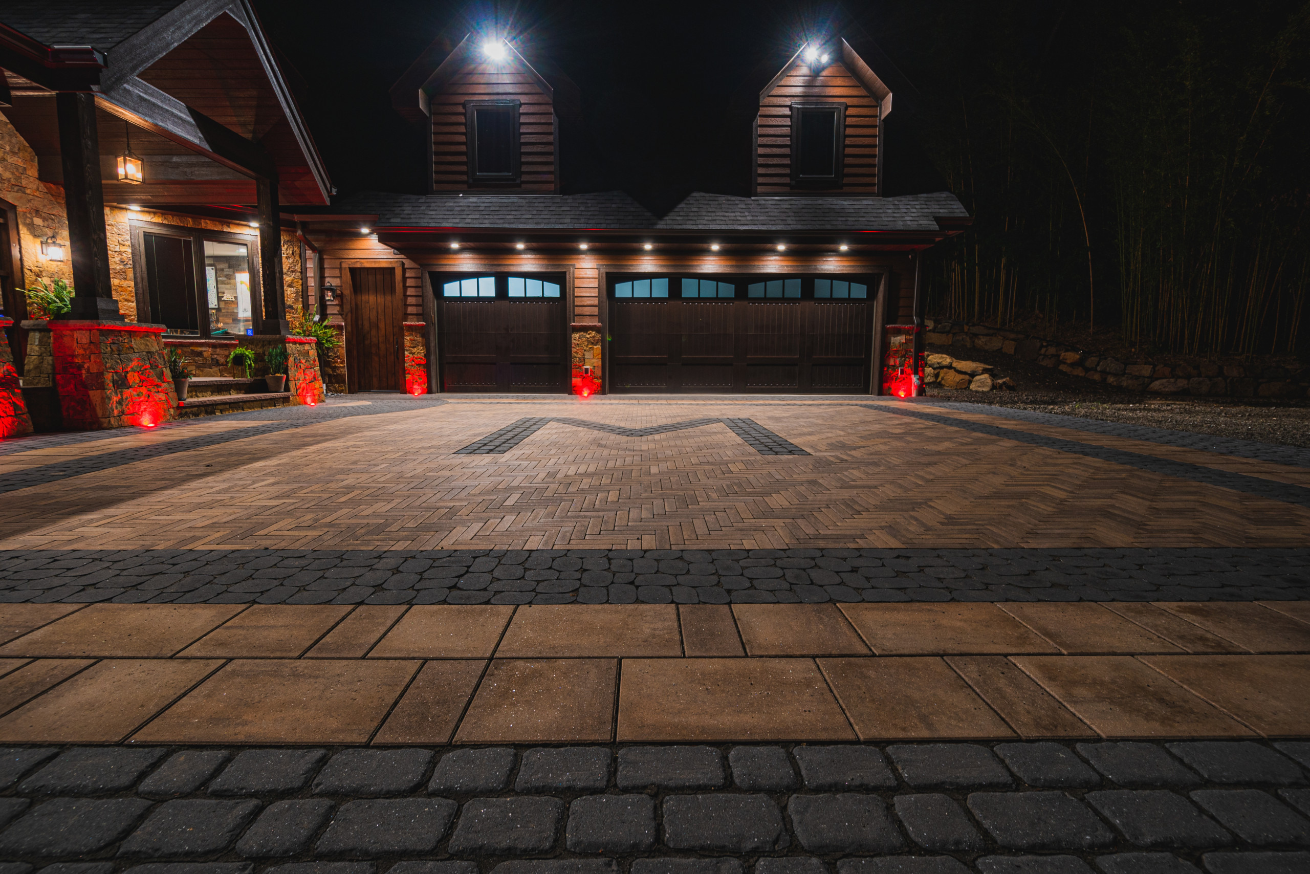 Award Winning Driveway Courtyard