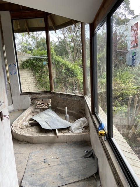 REBUILD OF A GRAND  BATHROOM