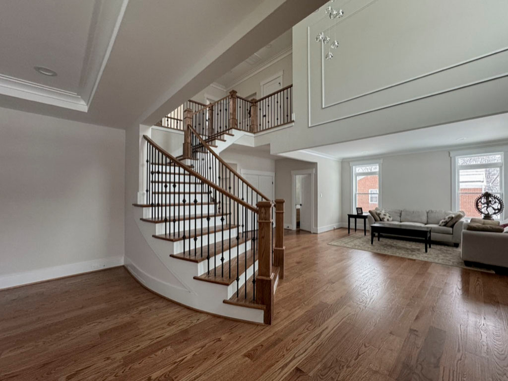 117_Distinct Oak Staircase with Iron Balusters & Oak Rail Profile, Chantilly VA