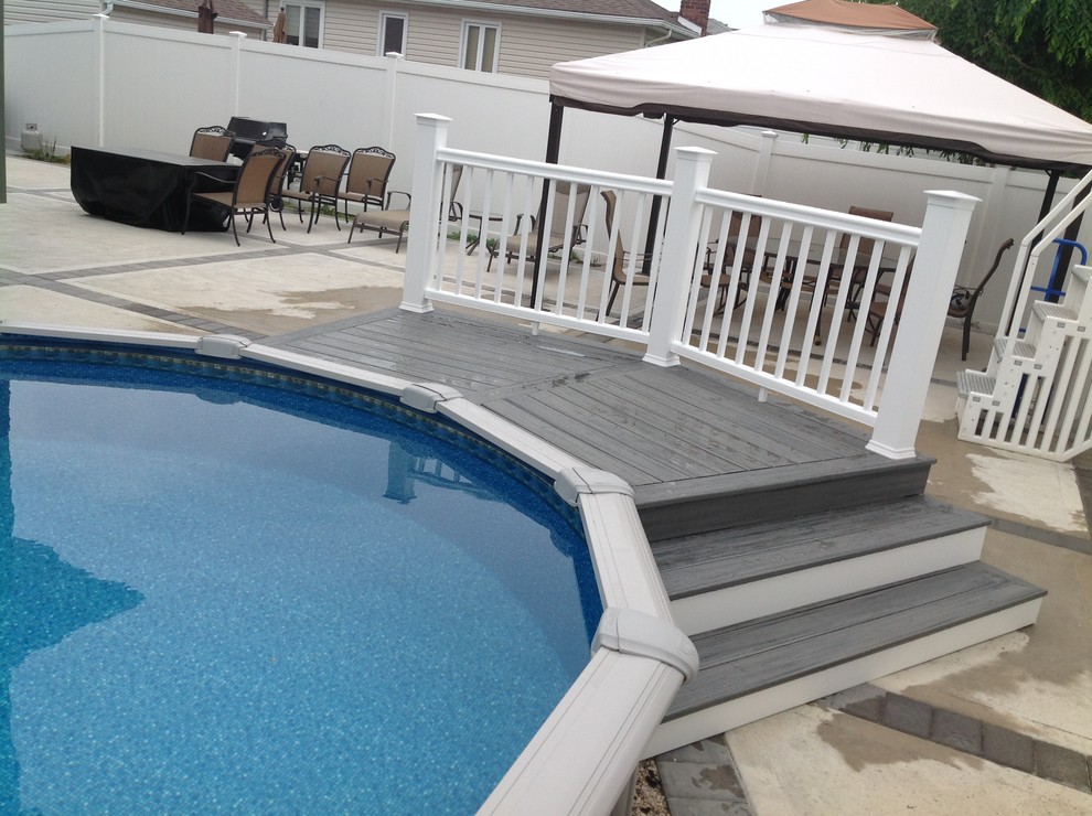TREX Island Mist Pool Deck w/ Timbertech Radiance Railing - Nueva York ...