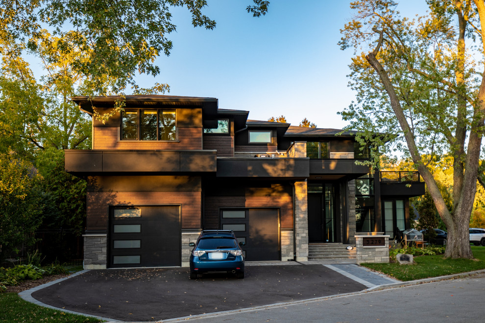 Modern Home in Burlington, Ontario