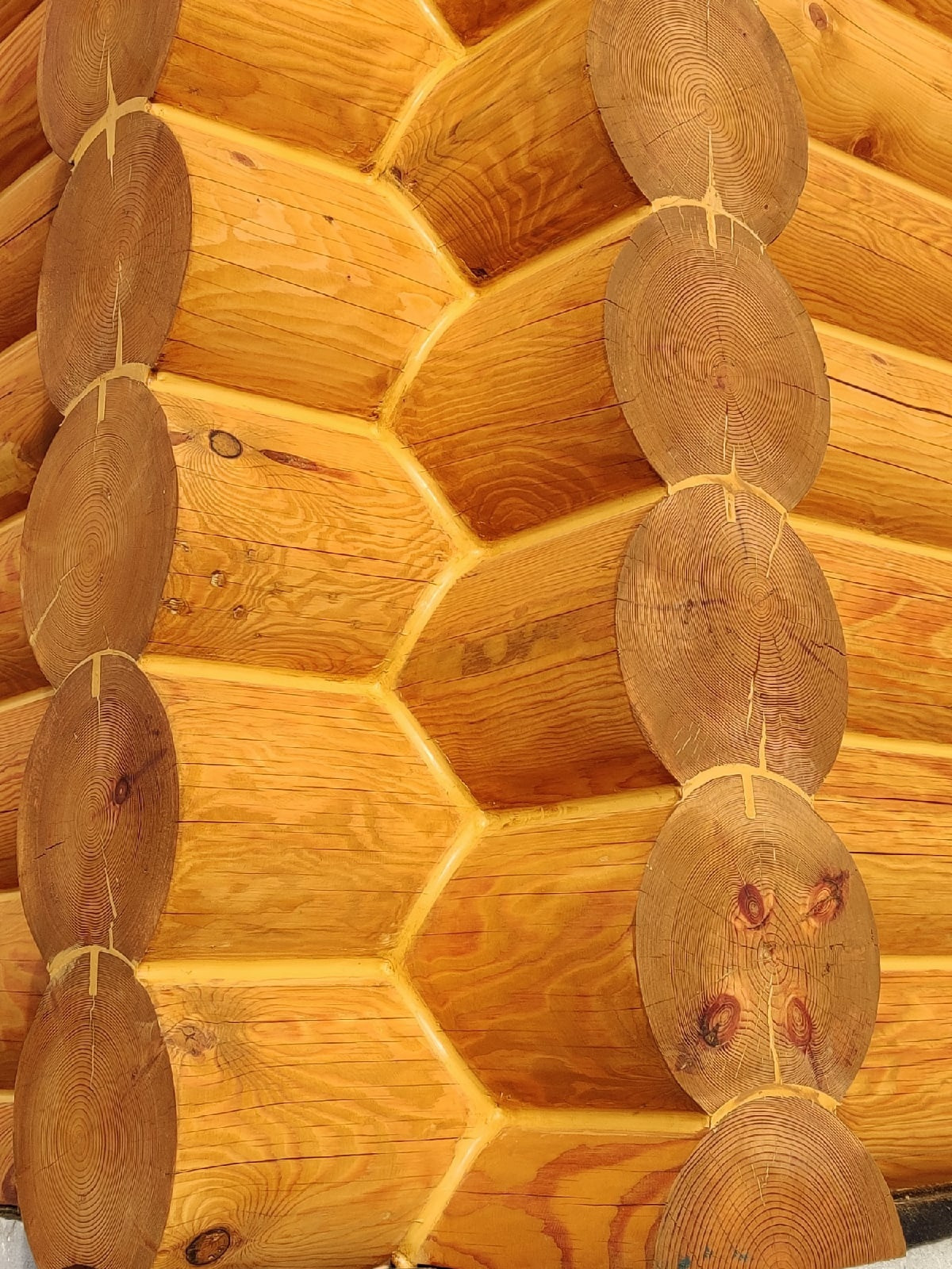 Шлифовка сруба, утепление, покраска масловоском, теплый шов