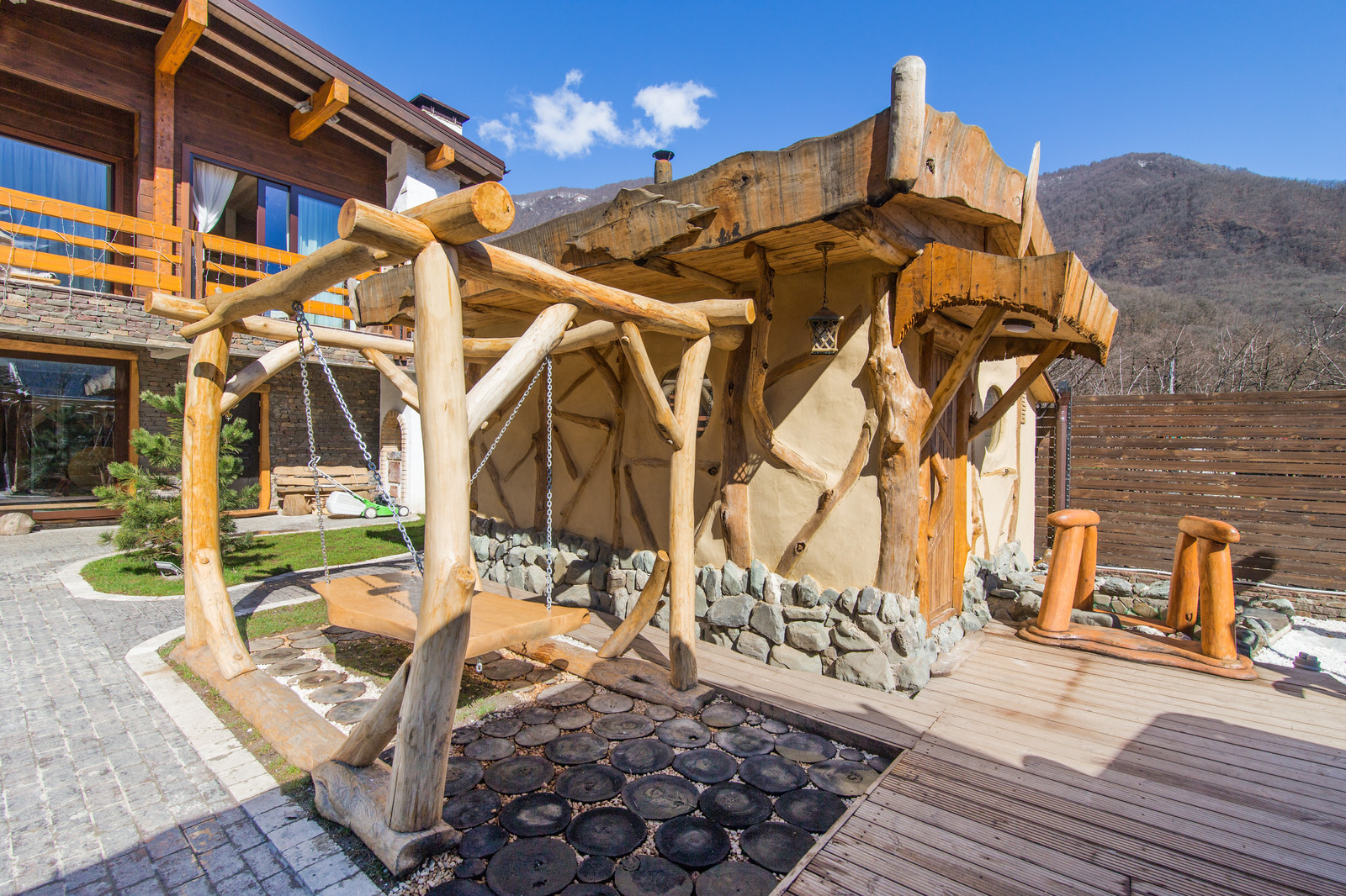 Коттедж на Красной Поляне