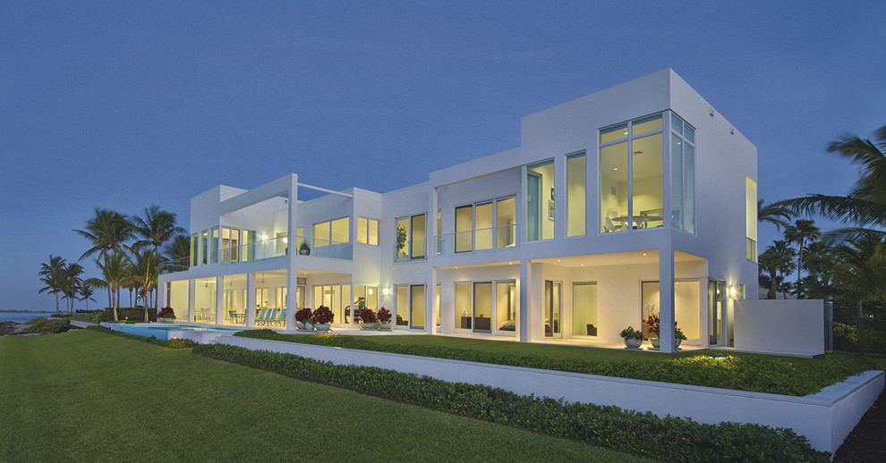 Modern exterior in Miami.