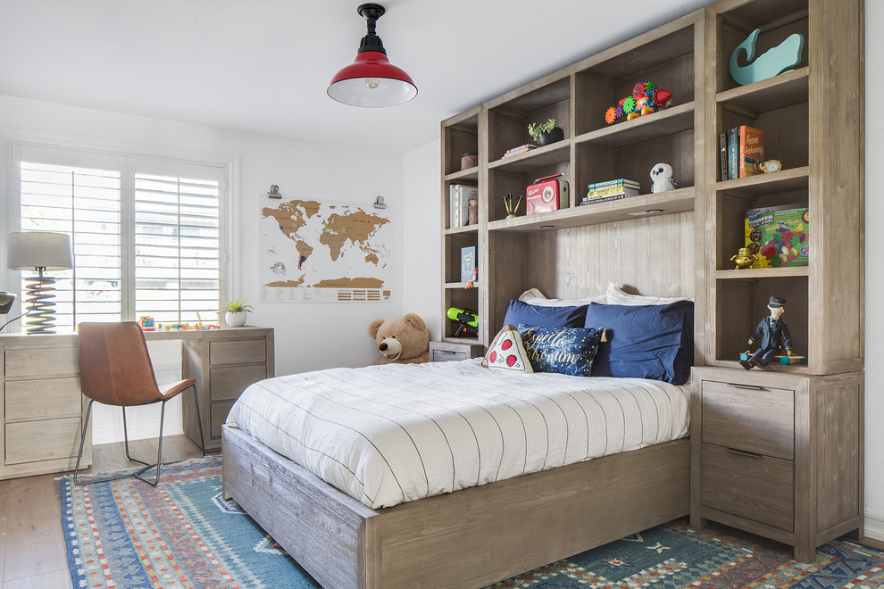 Condo Capistrano Beach - Chelsea Lauren Interiors
www.chelsealaureninteriors.com
Photography: <a rel="nofollow noopener" target="_blank" href="http://www.chadmellon.com">http://www.chadmellon.com</a>