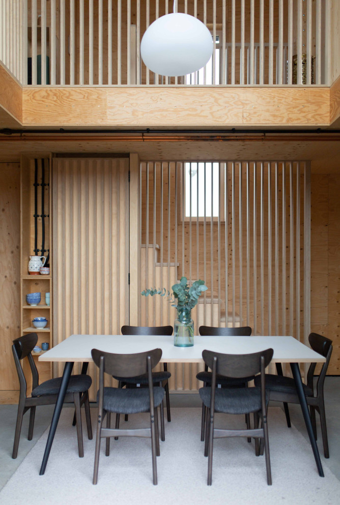 Inspiration for a contemporary dining room in Oxfordshire.