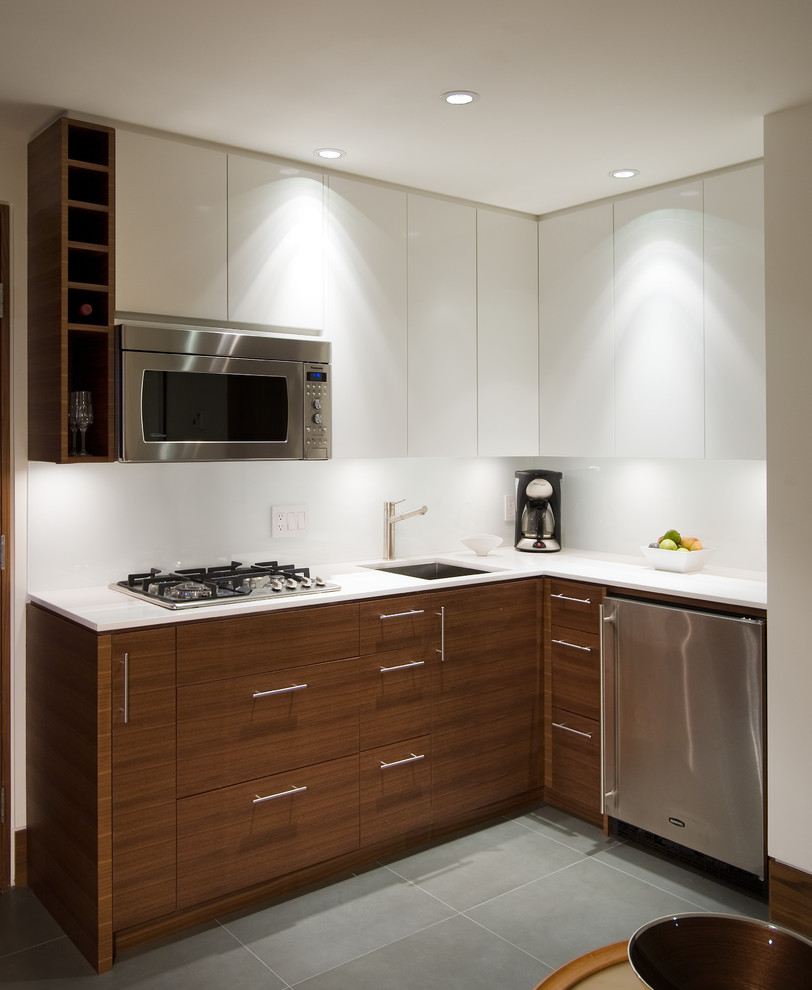 Suite Kitchen Contemporary Kitchen Vancouver by Old World