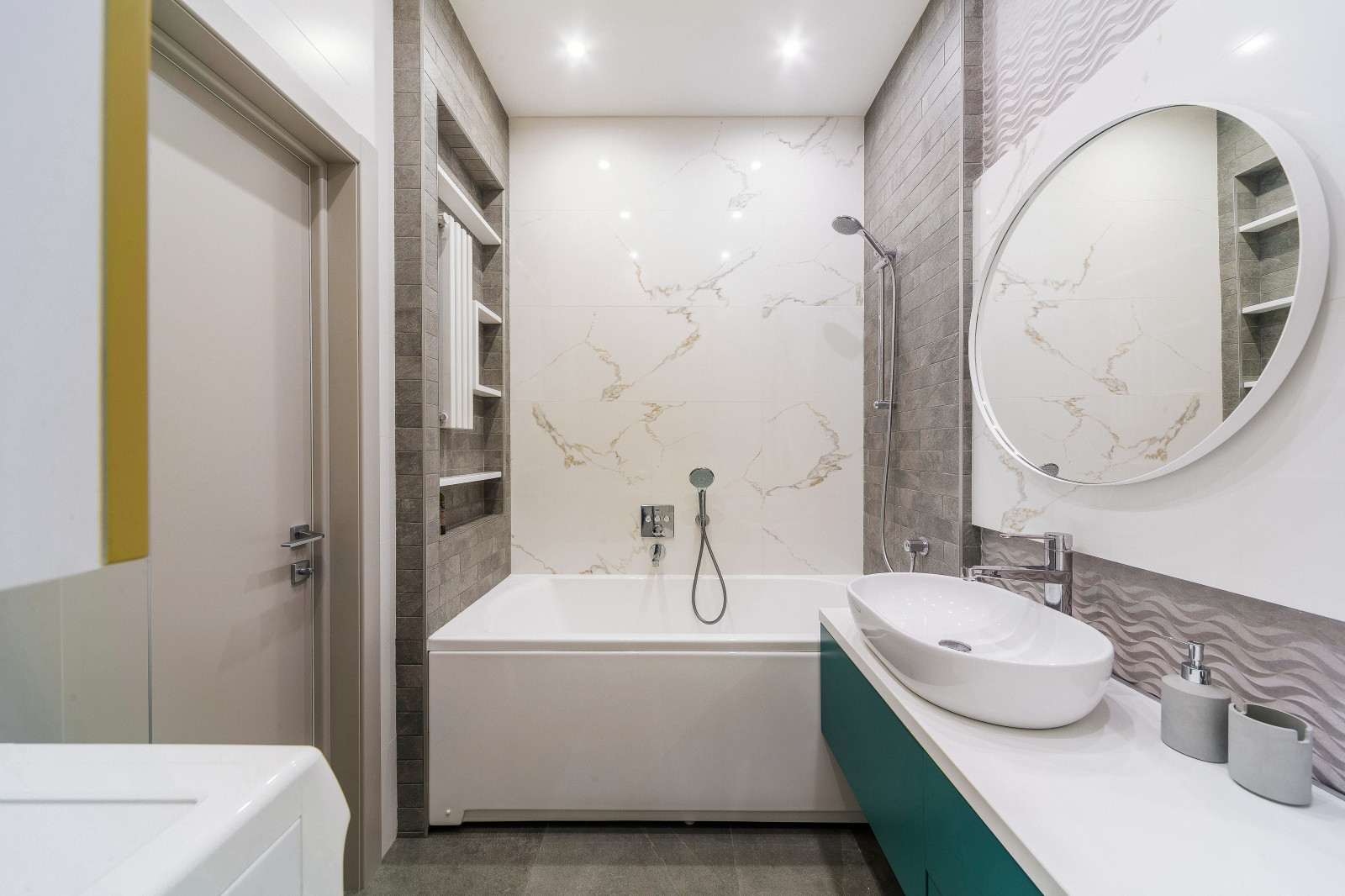 Квартира 3-к, 104м2