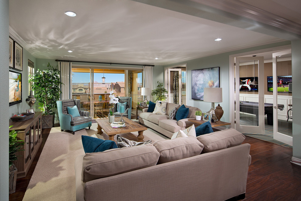 This is an example of a family room in Las Vegas.