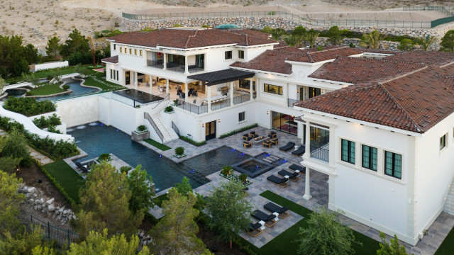 Contemporary contemporary-fasad