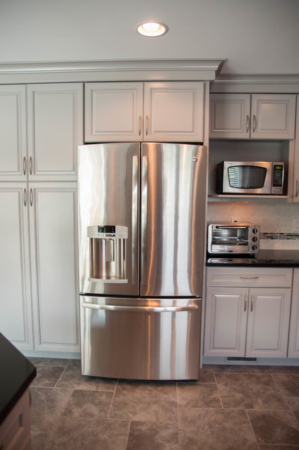 Custom Kitchen modern-kueche